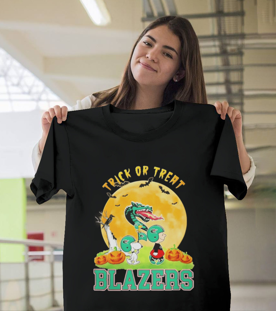 UAB Blazers Peanuts Halloween Trick Or Treat Abbey Road 2026 T-Shirt
