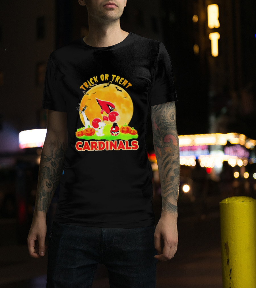 Arizona Cardinals Peanuts Trick Or Treat Halloween 2026 T-Shirt