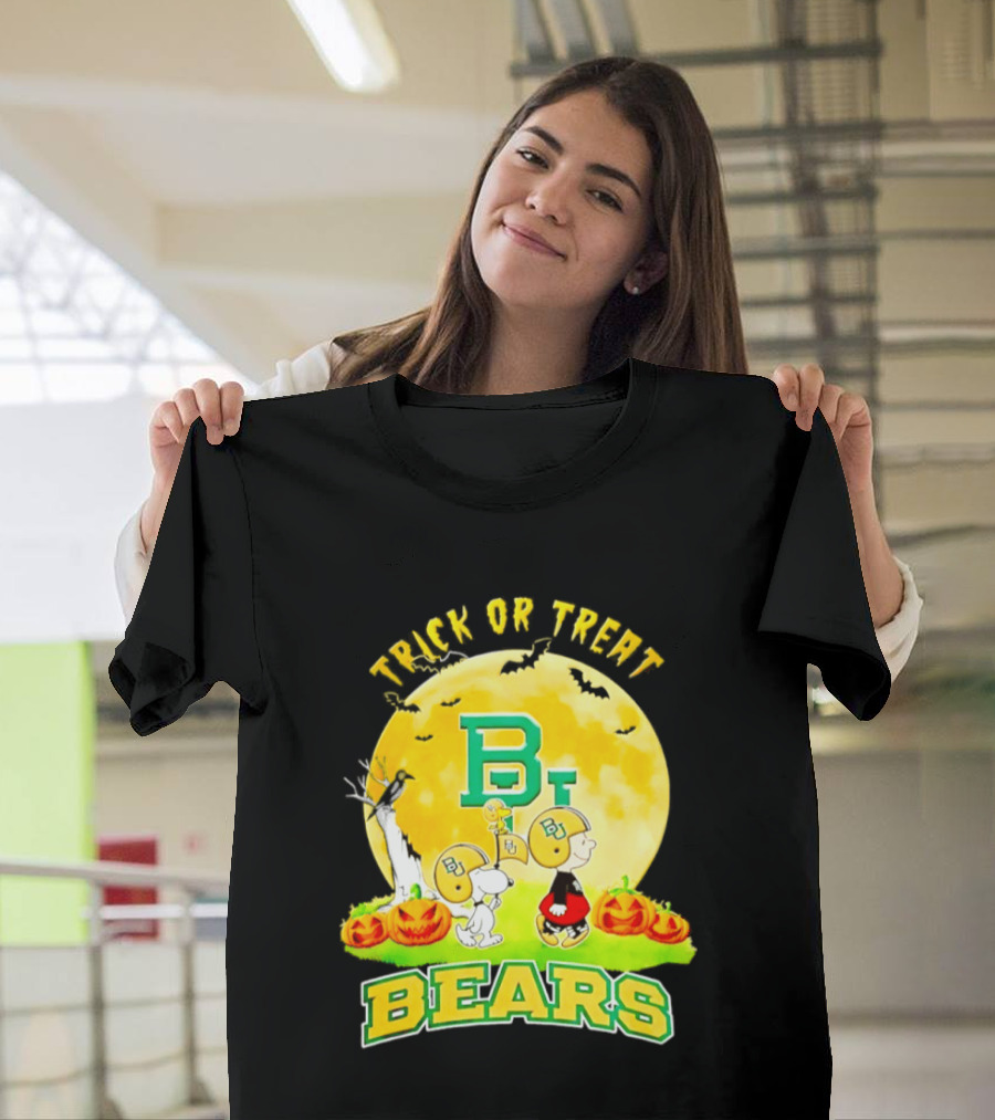 Baylor Bears Peanuts Trick Or Treat Halloween Football Helmets Pumpkins 2026 T-Shirt