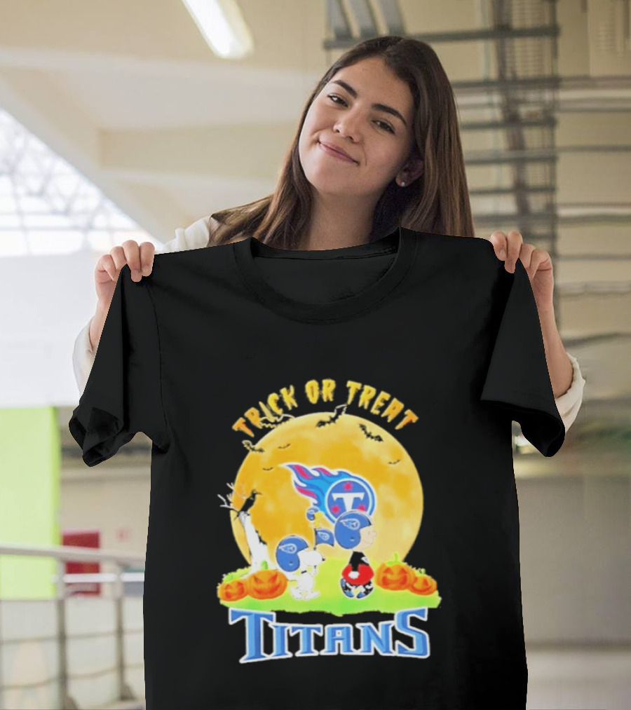 Tennessee Titans Peanuts Trick Or Treat Halloween 2026 Abbey Road T-Shirt