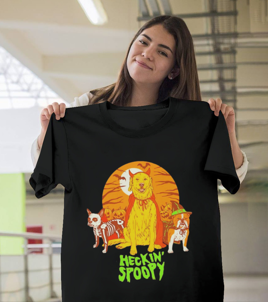 Heckin' Spoopy Dogs Halloween Golden Retriever Skeleton Costume Pumpkin Moon T-Shirt