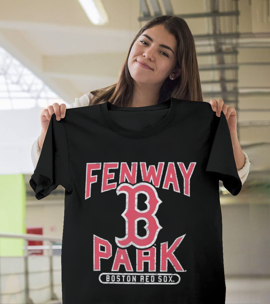 Boston Red Sox Fenway Park Iconic B T-Shirt
