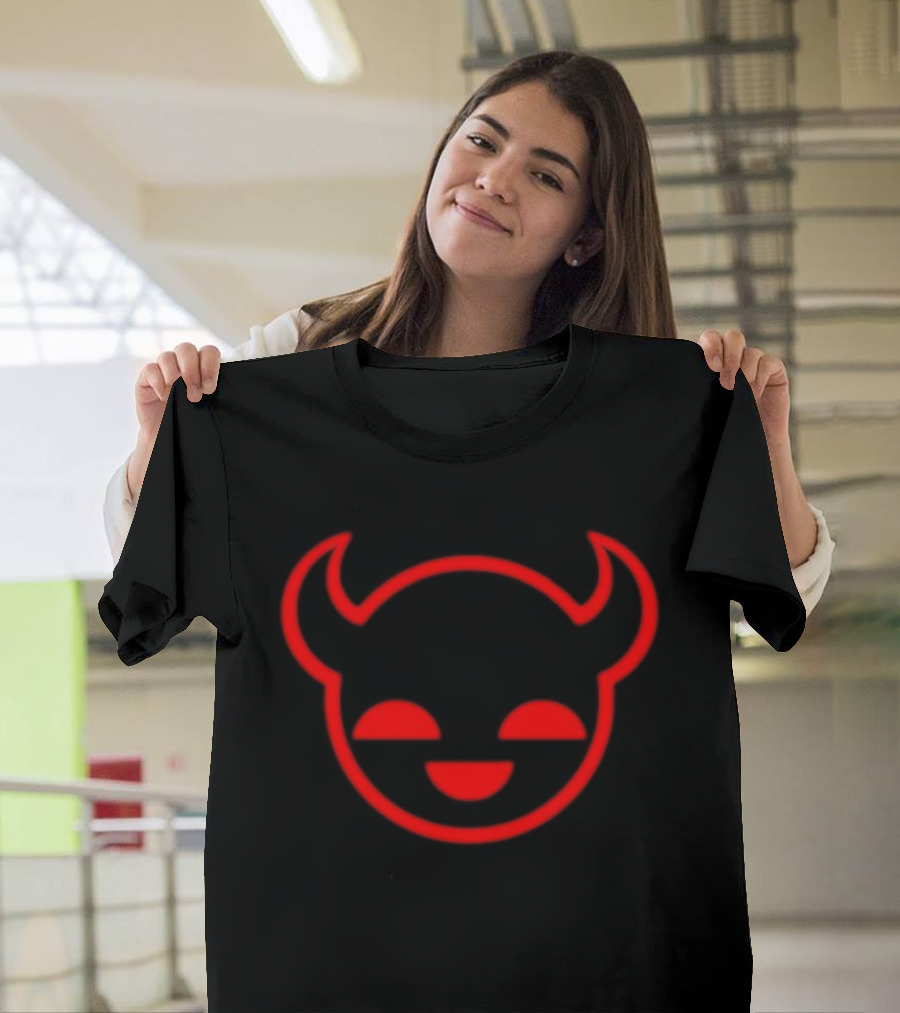 Homestuck Trollian Horned Smiley Face Red T-Shirt