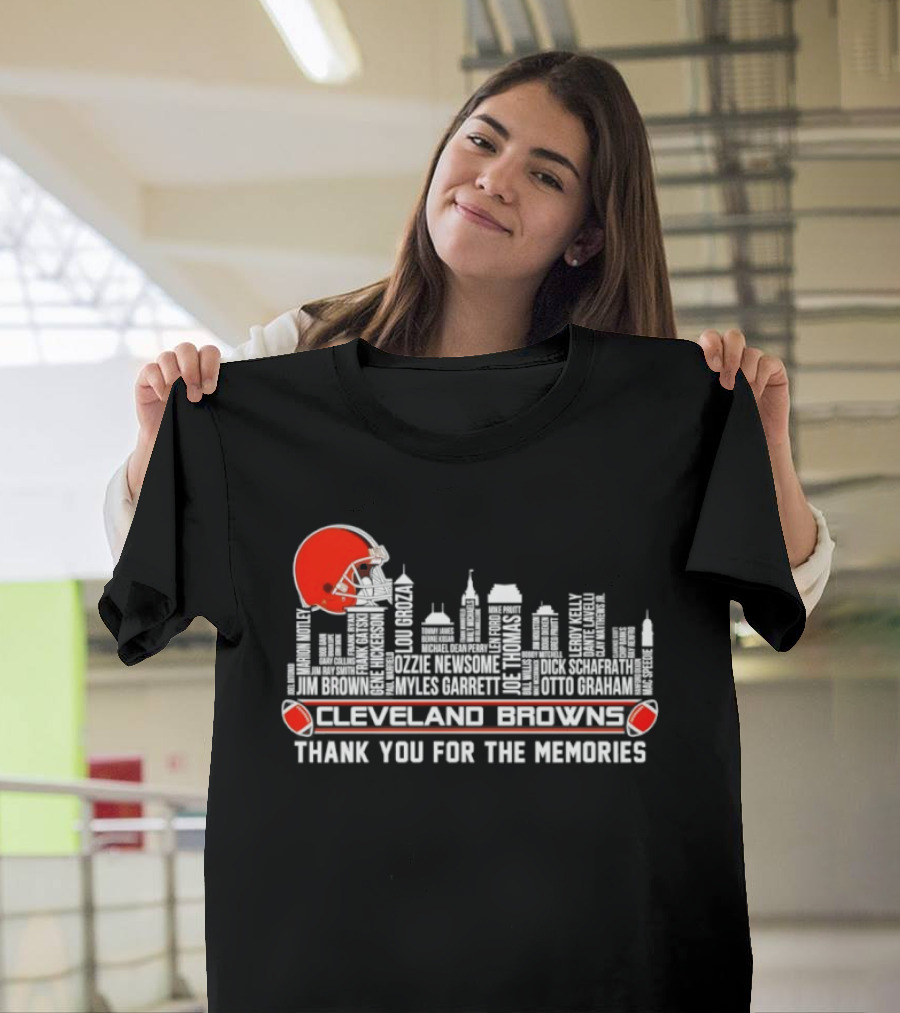 Cleveland Browns Thank You For The Memories City Skyline Helmet Football T-Shirt