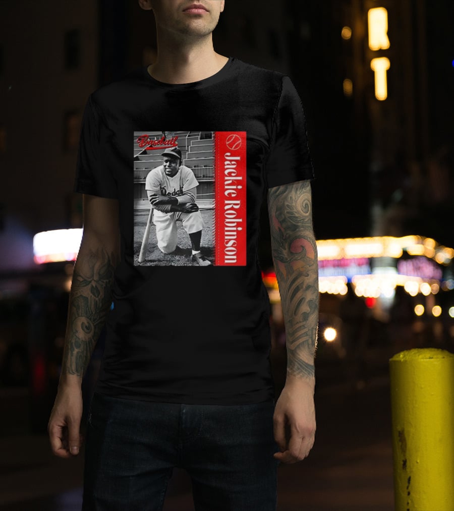 Jackie Robinson Baseball Dodgers Vintage Black And White Image T-Shirt