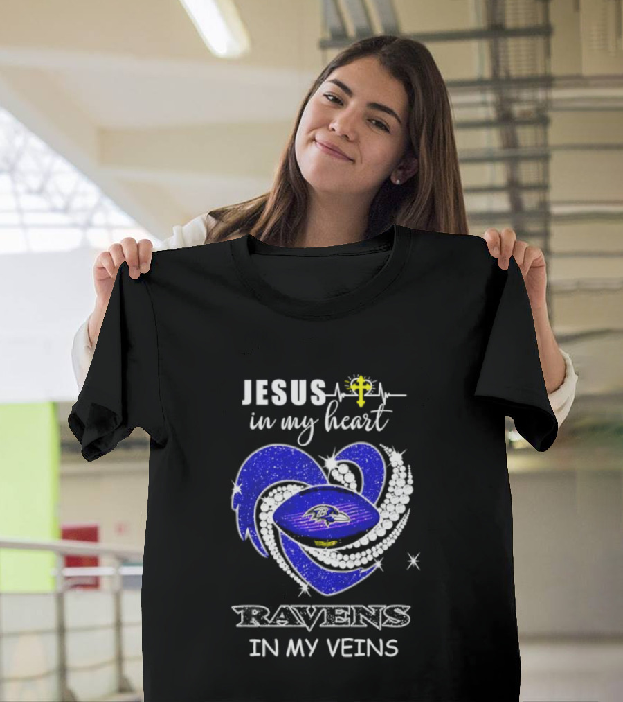 Jesus In My Heart Ravens In My Veins Football Spirit T-Shirt
