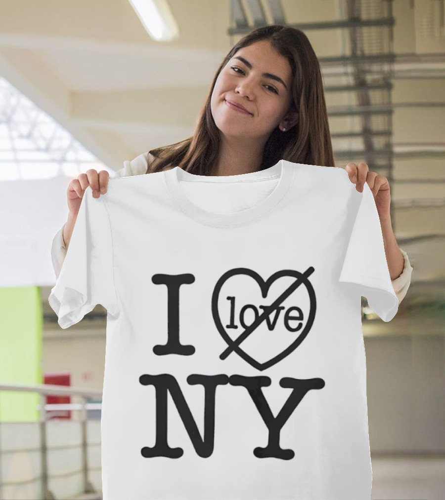 I No Love Heart Symbol Strikethrough NY T-Shirt