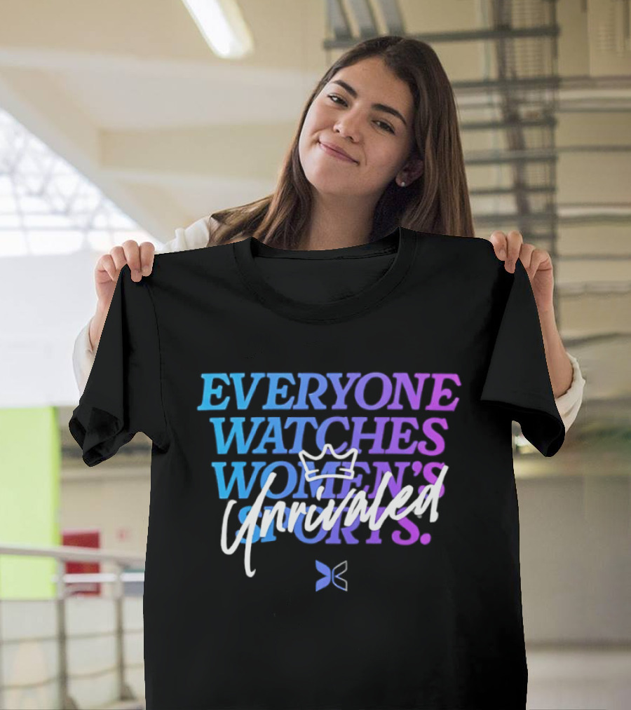 Everyone Es Unrivaled Women's Sports Crown And Butterfly T-Shirt
