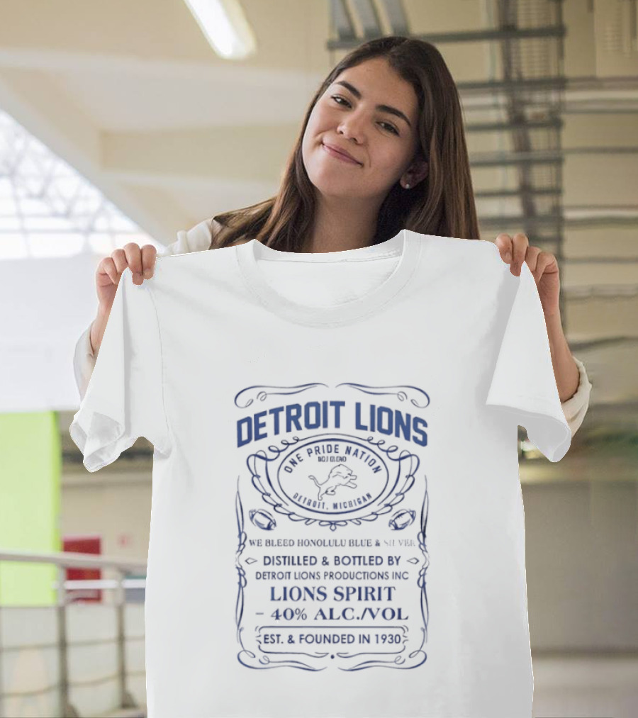 Detroit Lions Spirit Whiskey Label 1907 Trademark Lion's Pride T-Shirt