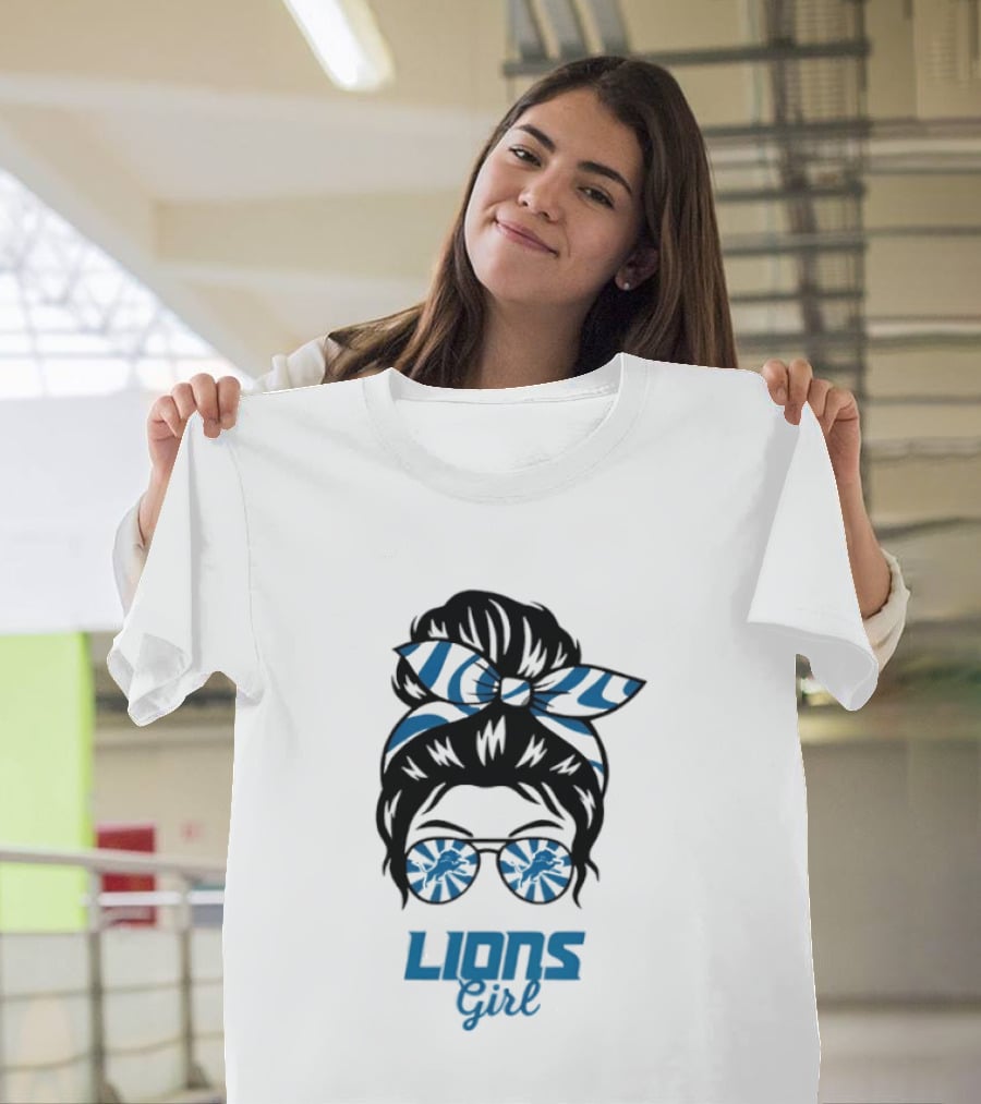 Detroit Lions Girl Glasses Messy Bun T-Shirt