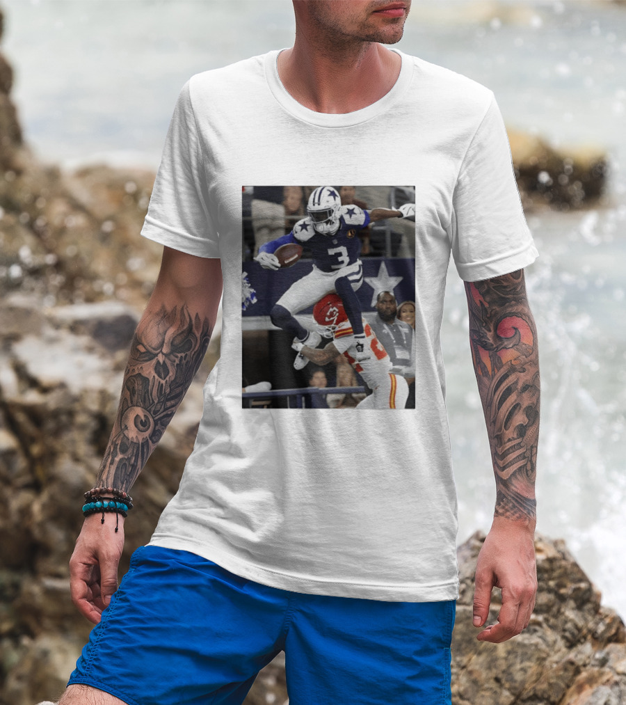 Football Leap Dallas Vs Kansas Royals Dynamic Action T-Shirt