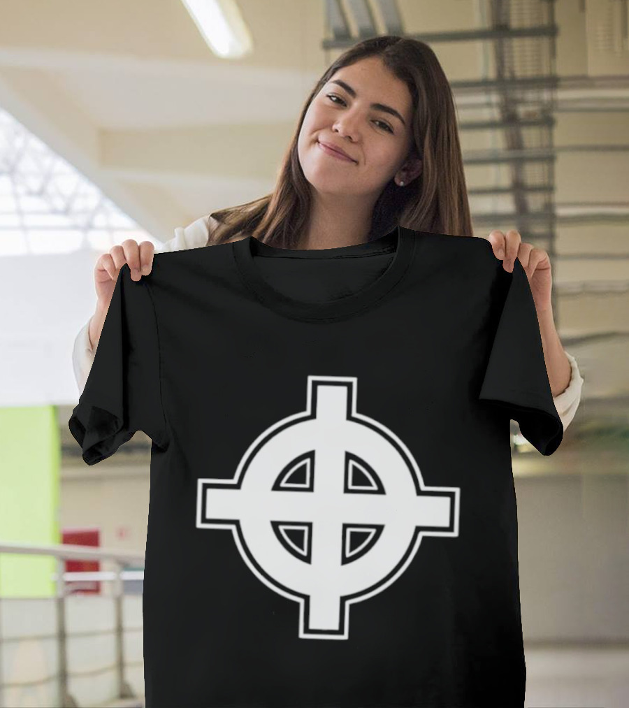 Celtic Cross 2026 Iconic Symbolic Historic Heritage T-Shirt