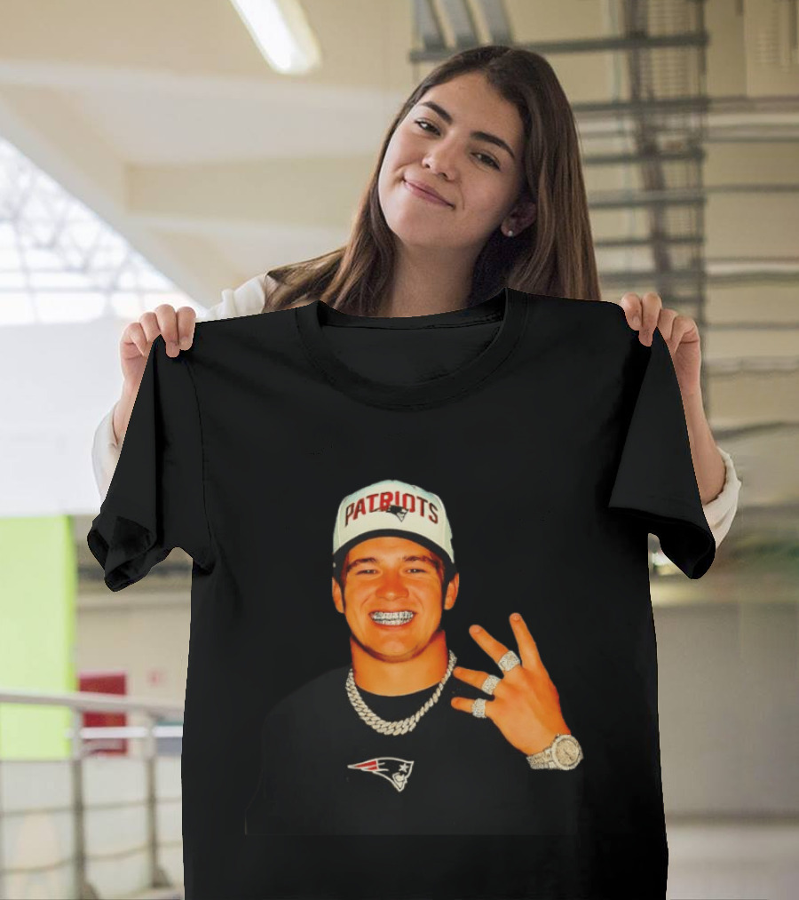 Drake Maye Patriots Ring Collection With New England Patriots Hat And Jewelry T-Shirt