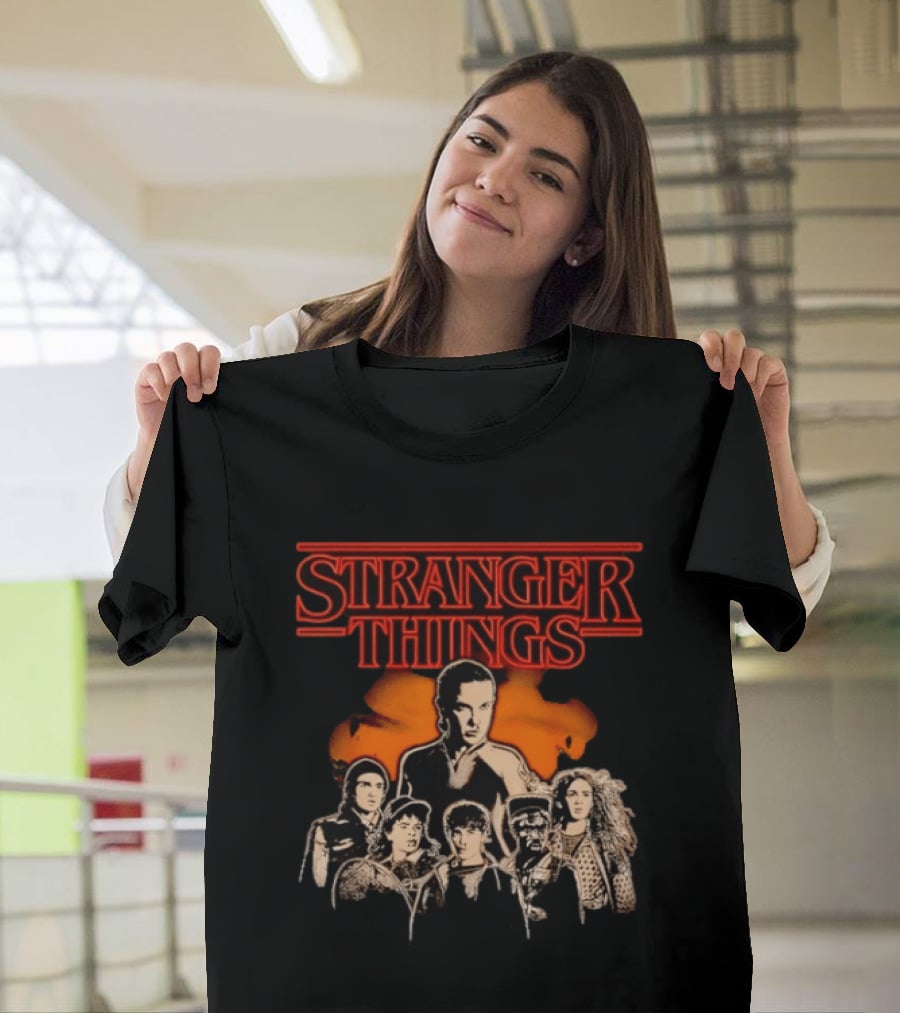 Stranger Things Cast Group Illustration With Eleven And Main Characters T-Shirt