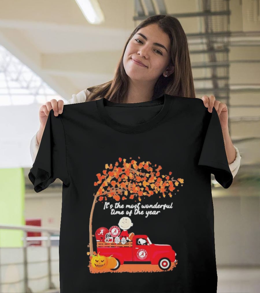 Peanuts Characters Alabama Crimson Tide Pickup Truck Fall Scene T-Shirt