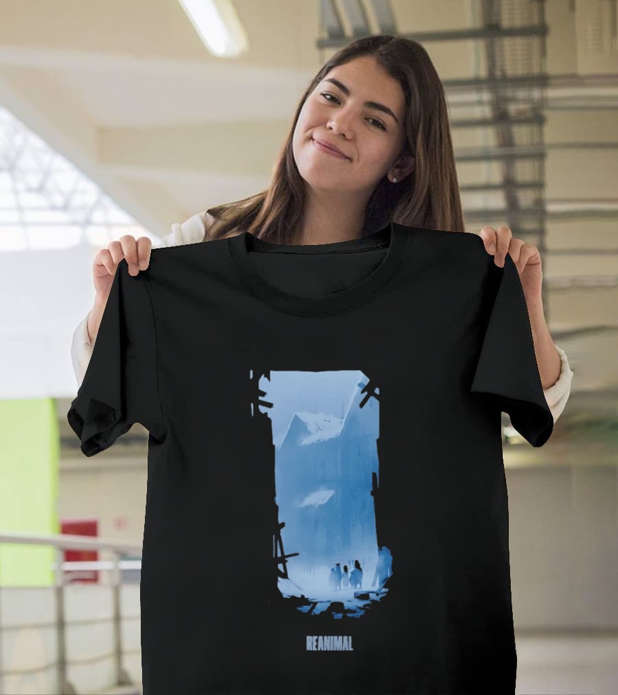 Reanimal Gate Snowy Mountain Scene With Penguins T-Shirt