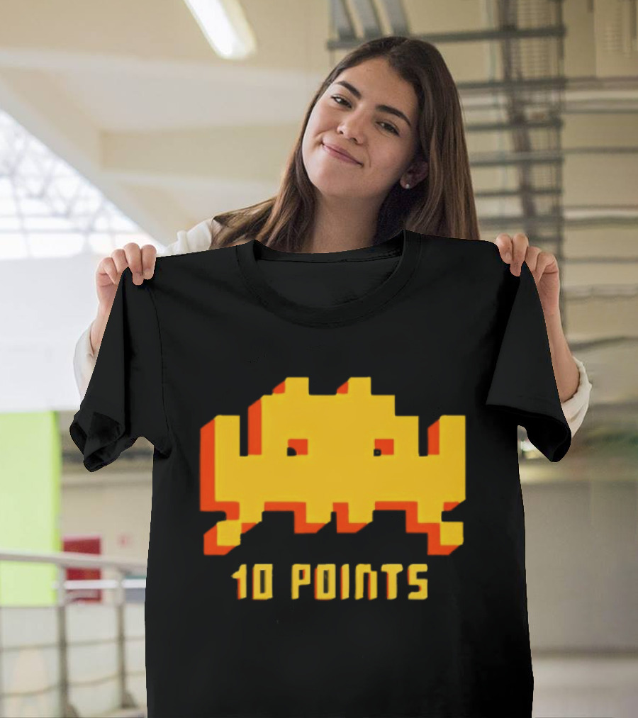 Roy IT Crowd Space Invader 10 Points Game Reference T-Shirt