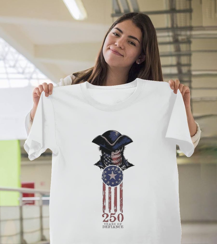 America 250 Years Of Defiance 1776 Patriot Hat And Stars T-Shirt