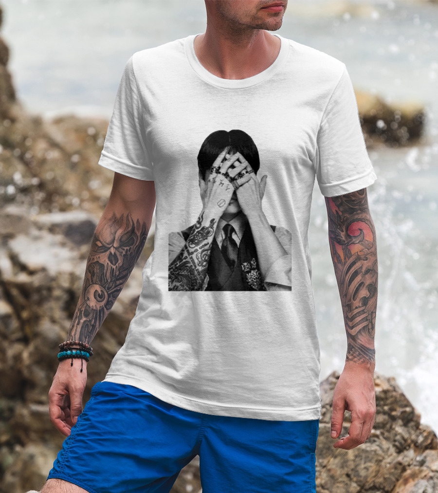 Jung Kook BTS Arirang Tour Tattoo Art Aesthetic T-Shirt