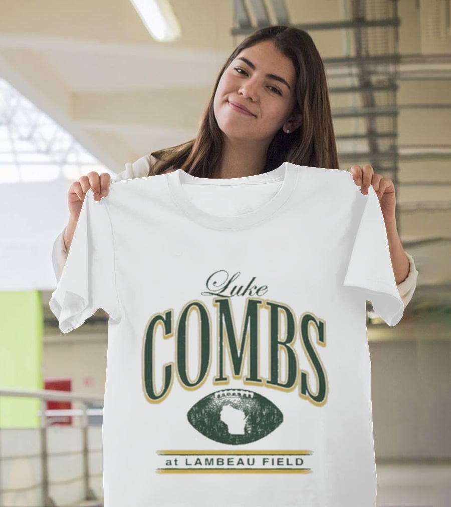 Luke Combs At Lambeau Field Wisconsin Football 2026 T-Shirt