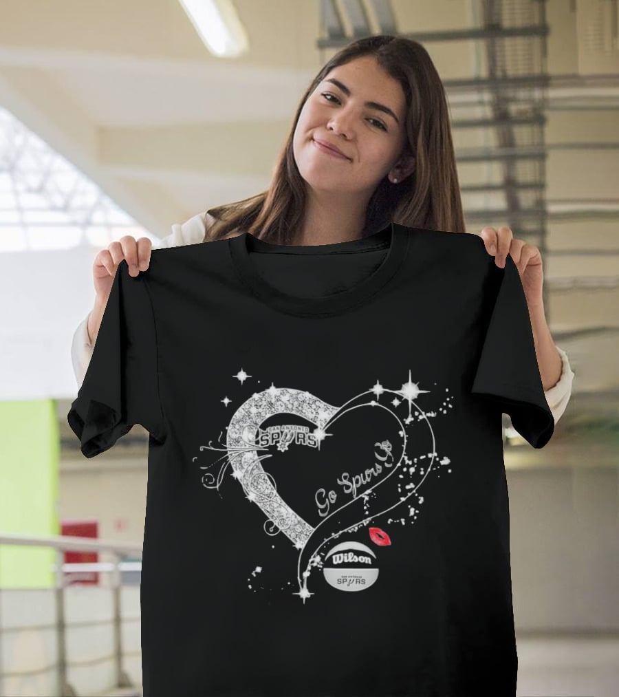 San Antonio Spurs Go Spurs Go Heart Wilson Basketball Sparkle Lips T-Shirt