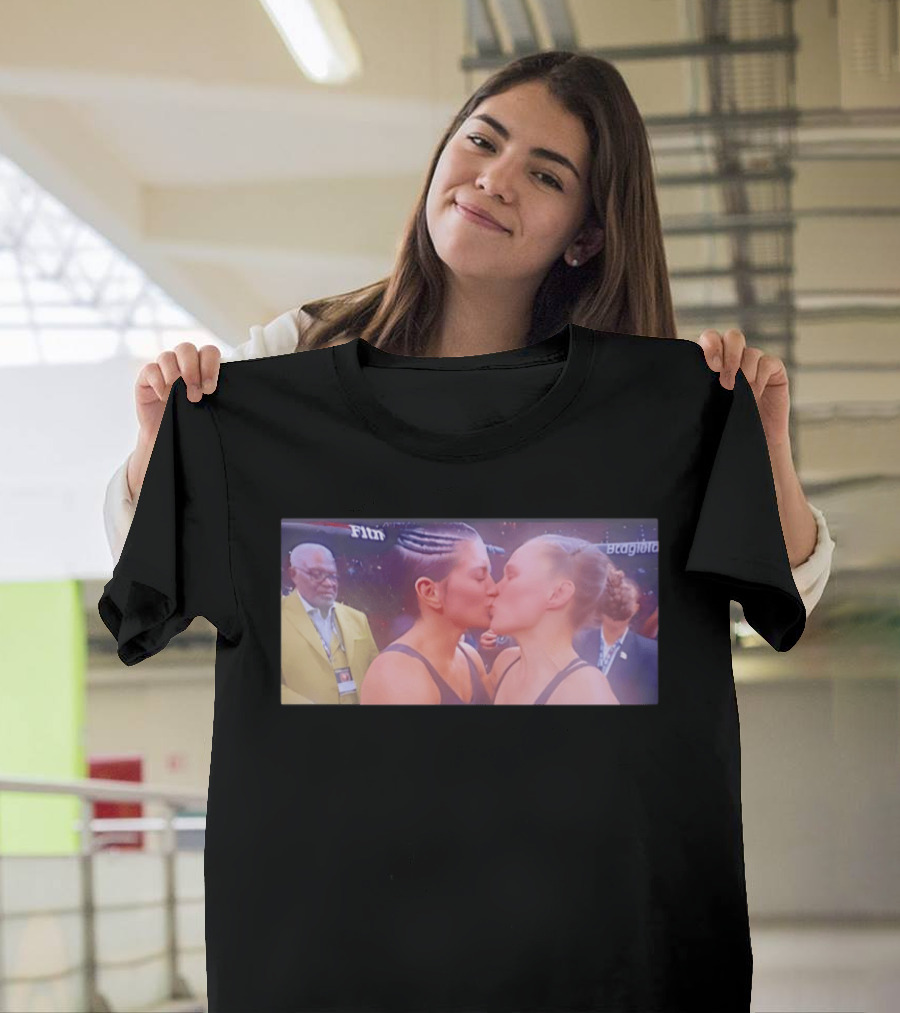 Ronda Rousey Gina Carano Unbelievable Post Fight Moment T-Shirt