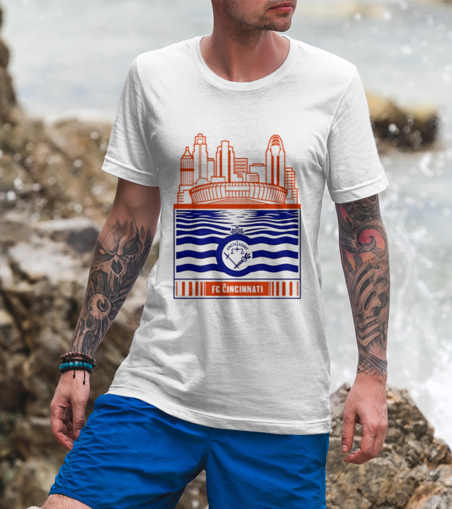 FC Cincinnati Stadium Skyline With River Flag T-Shirt