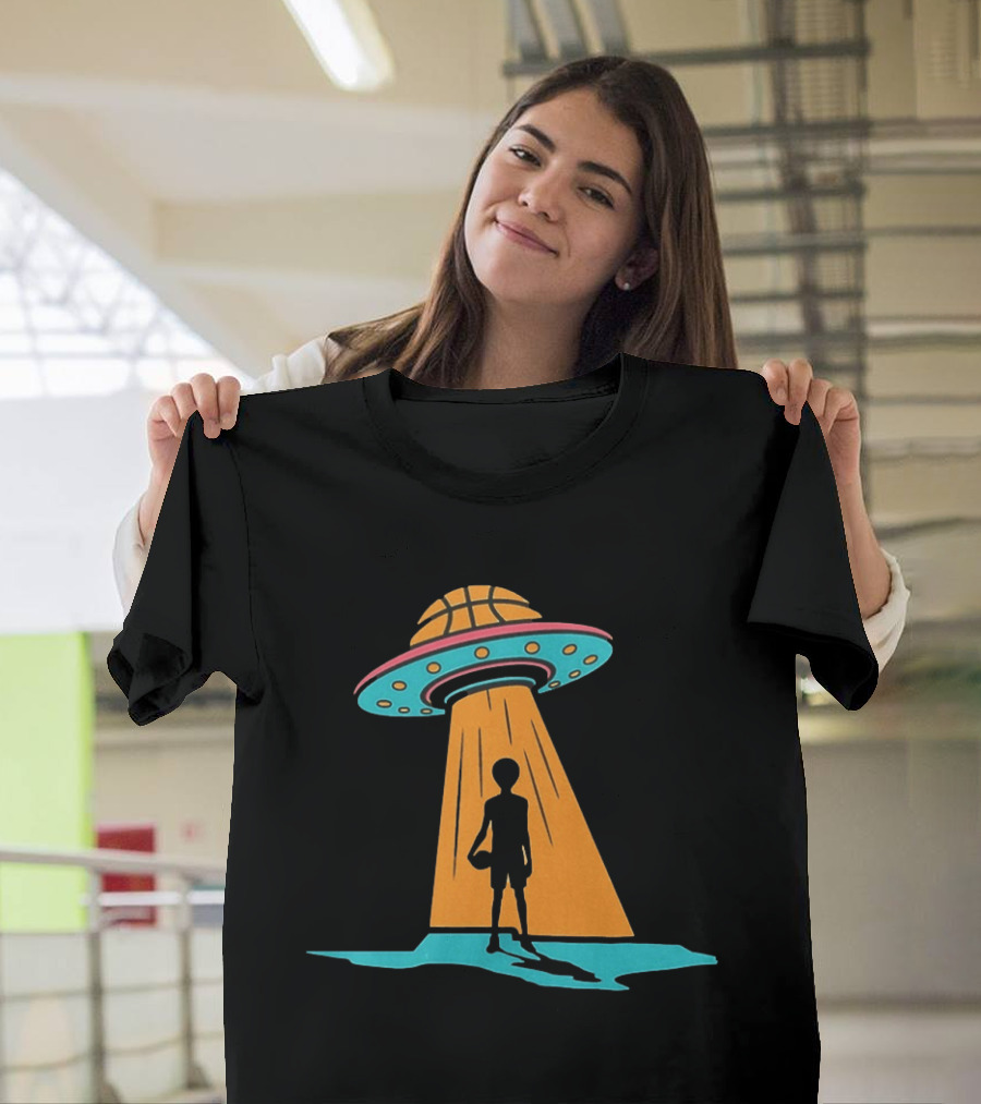 San Antonio Spurs Basketball UFO Alien Abduction Hoops T-Shirt