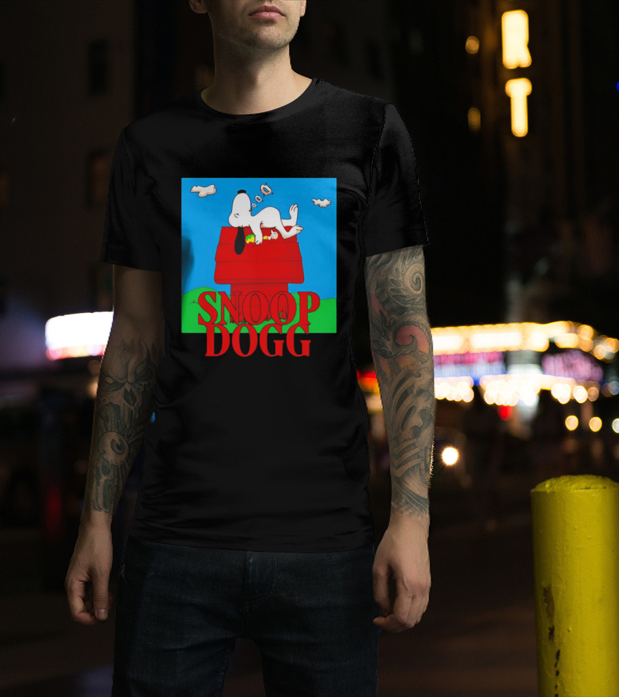 Snoop Dogg Snoopy Parody Relaxing On Doghouse T-Shirt