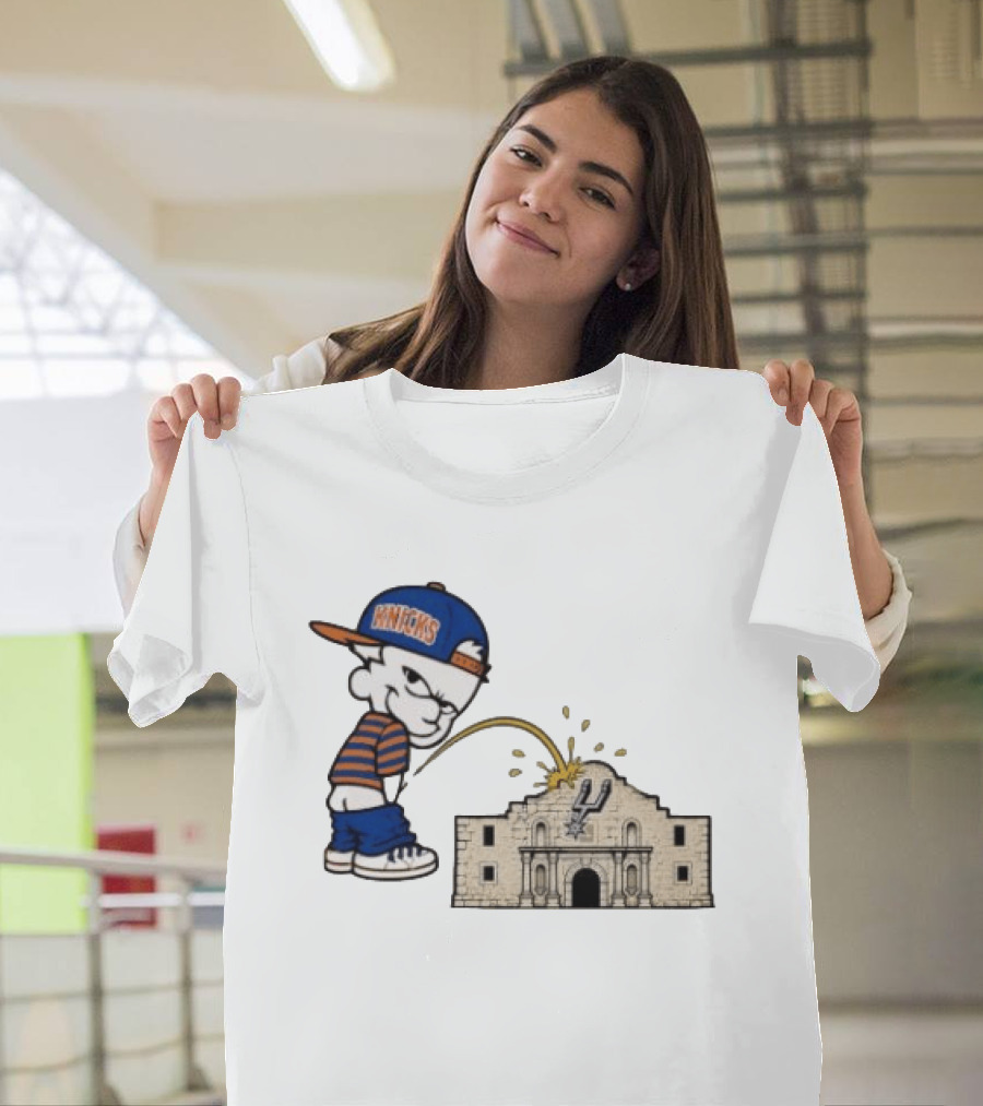 New York Knicks Pissing On San Antonio Spurs The Alamo NBA Rivalry T-Shirt