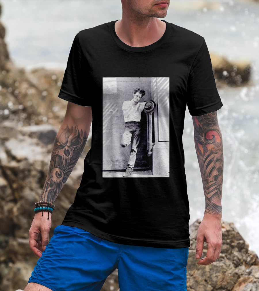 Robin Buckley Tom Waits Smoking Pose T-Shirt