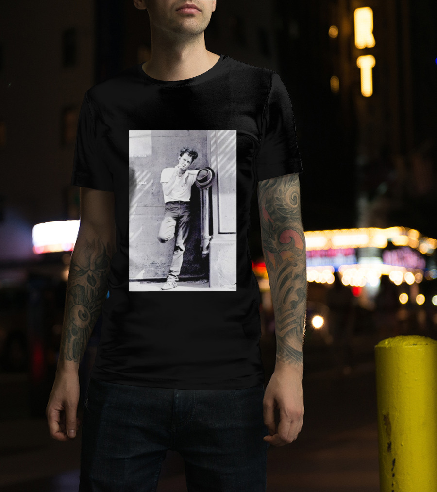 Robin Buckley Tom Waits Smoking Pose T-Shirt