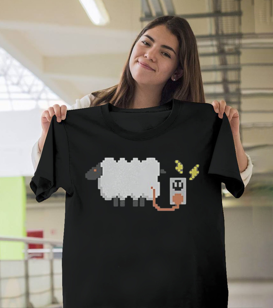 Pixel Art Electric Sheep Plugging In Wil Wheaton T-Shirt