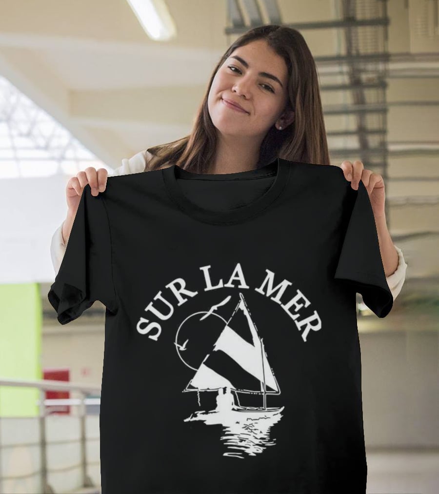 Sur La Mer Sailboat Nautical Adventure T-Shirt