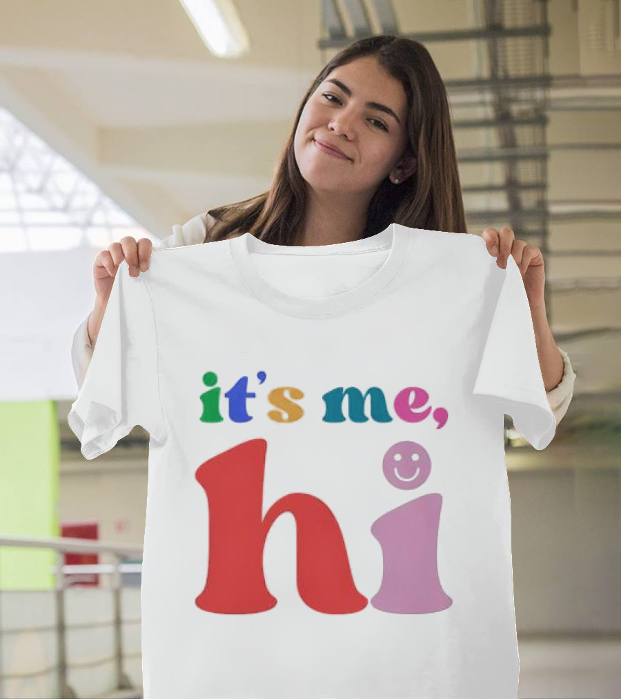 It's Me Hi Colorful Text With Smiley Face T-Shirt