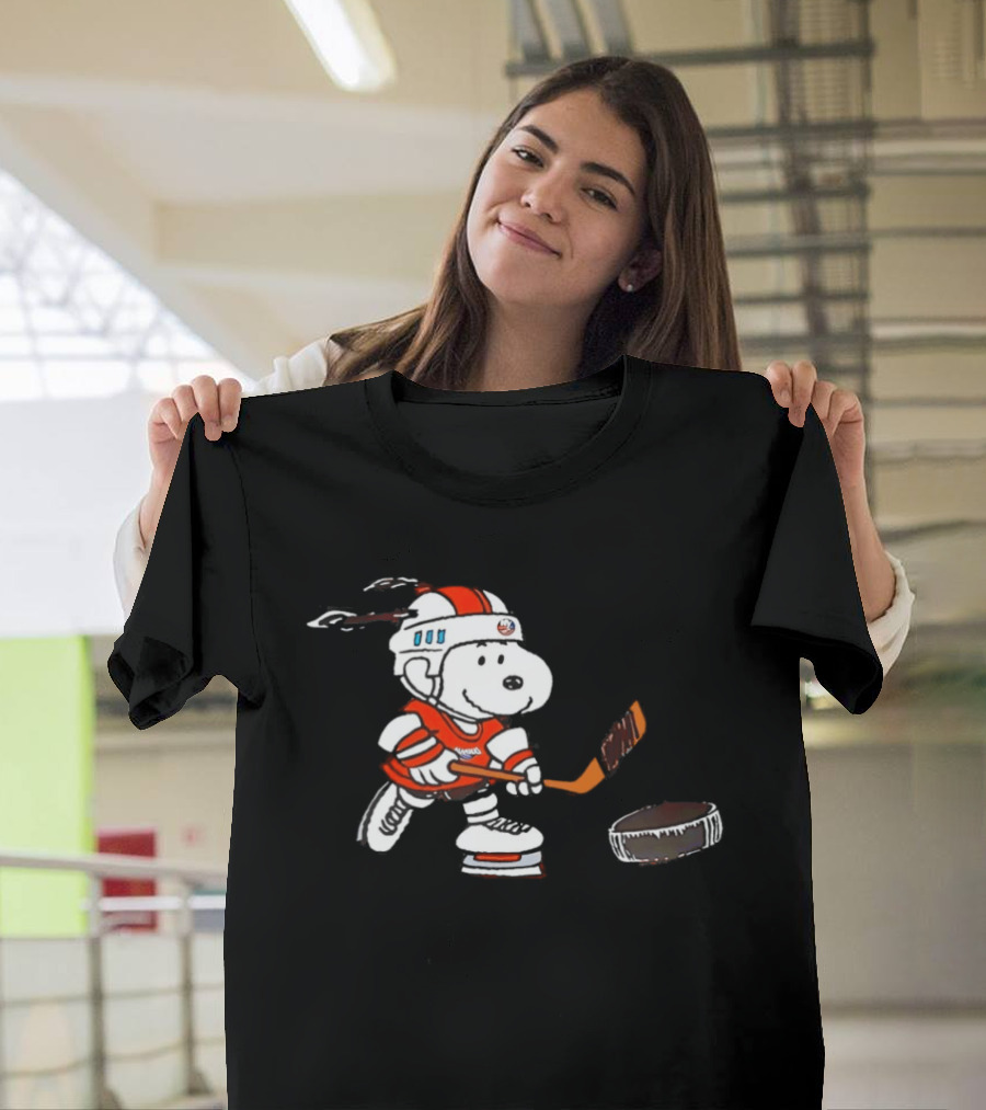 New York Islanders Peanuts Snoopy Hockey Night 2026 T-Shirt