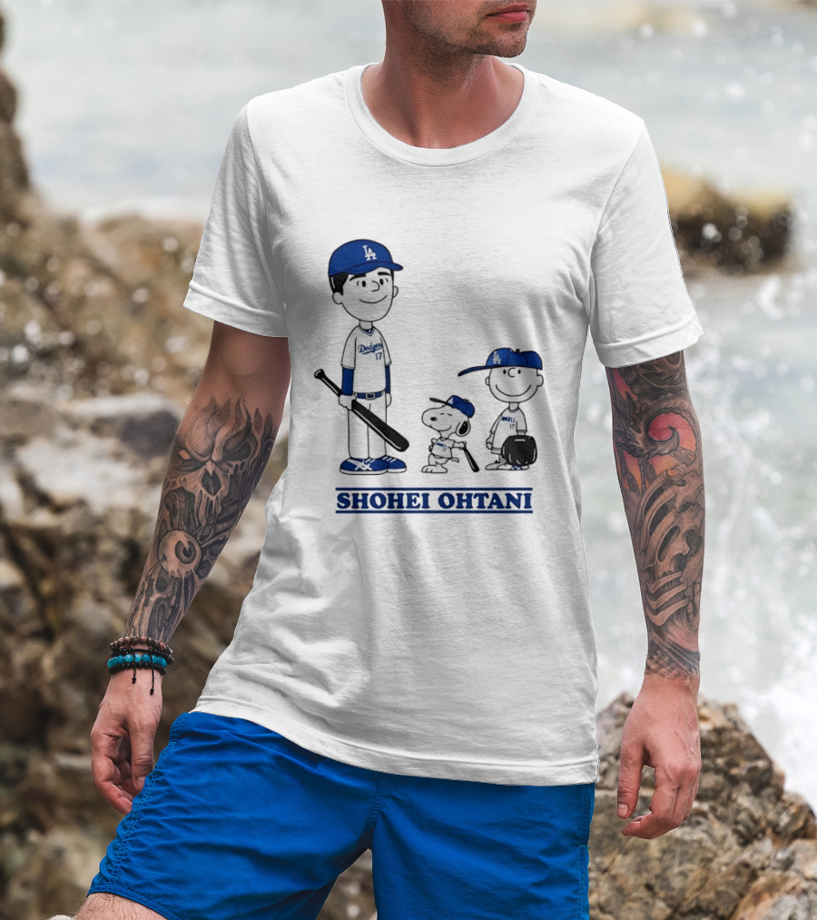 Snoopy Shohei Ohtani Los Angeles Dodgers Baseball Peanuts T-Shirt