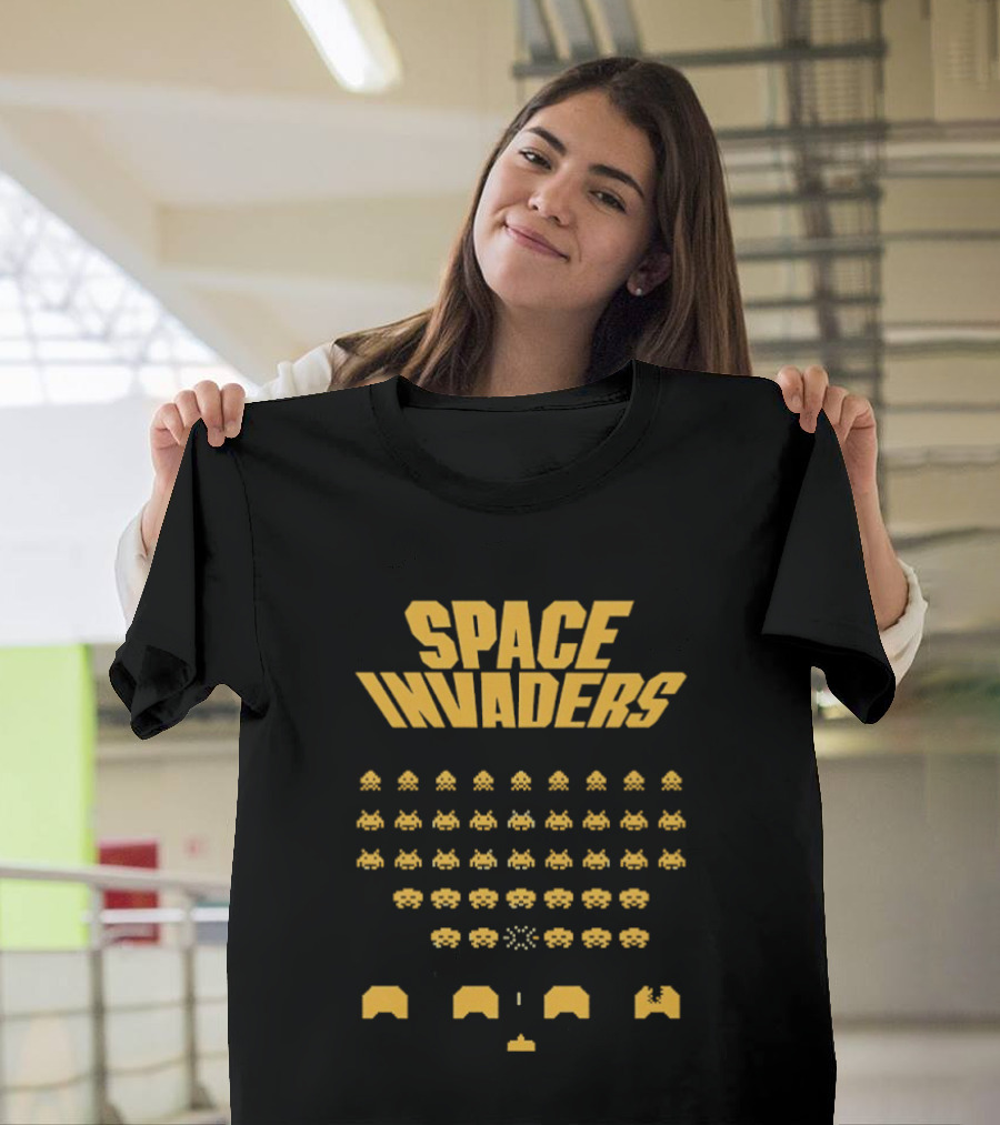Space Invaders Retro Arcade Game Alien Invasion T-Shirt