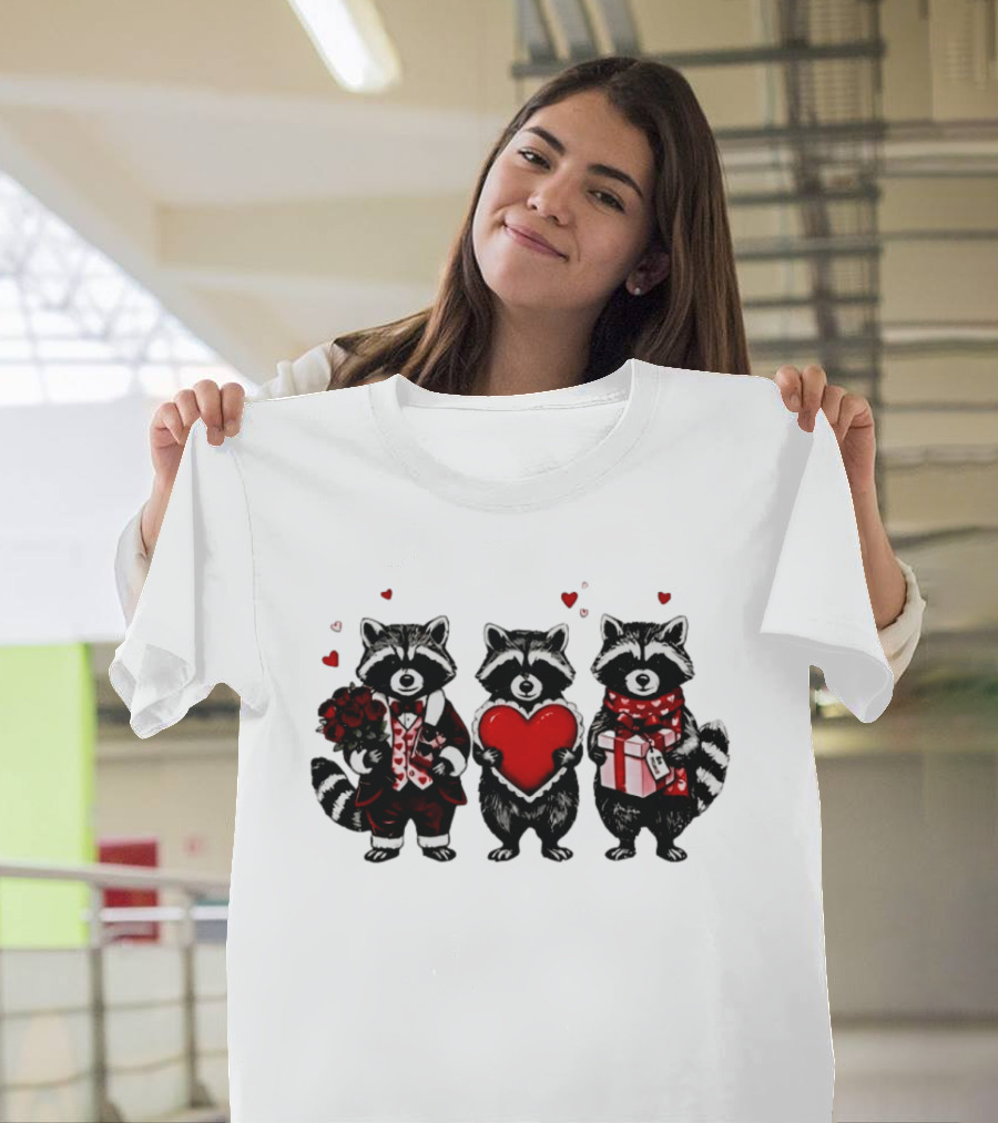 Valentine's Raccoons Love Heart Roses T-Shirt