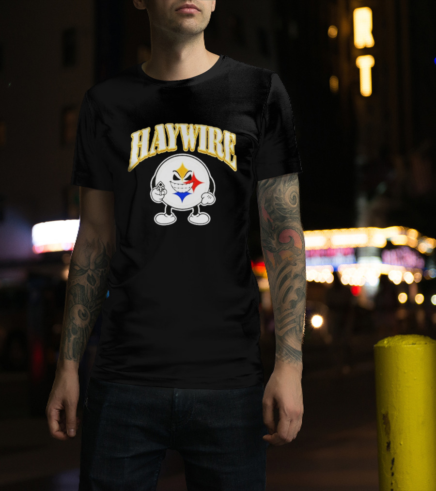 Pittsburgh Steelers Haywire Fun Character With Gun And Grin T-Shirt