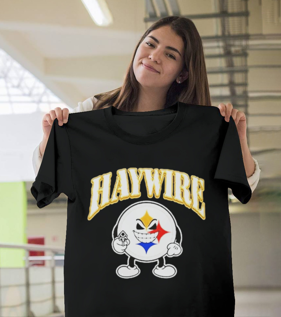 Pittsburgh Steelers Haywire Fun Character With Gun And Grin T-Shirt