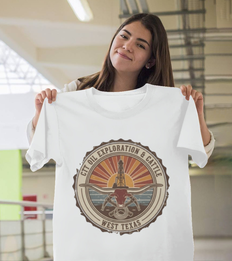 CTT Oil Exploration And Cattle West Texas Landman Sunset Oil Rig And Longhorn T-Shirt