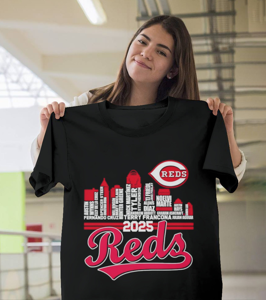 Cincinnati Reds Skyline Players 2025 Reds T-Shirt