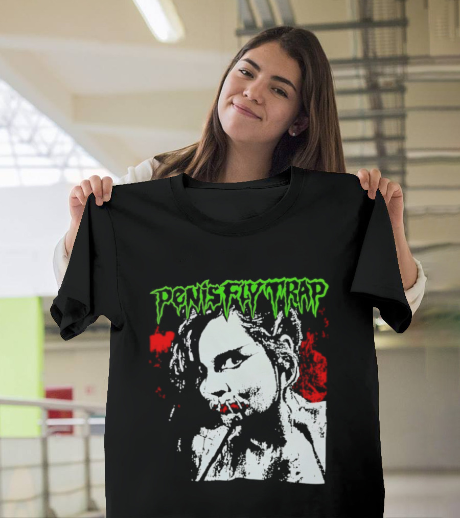 Penis Flytrap Horror Aesthetic Red Green T-Shirt