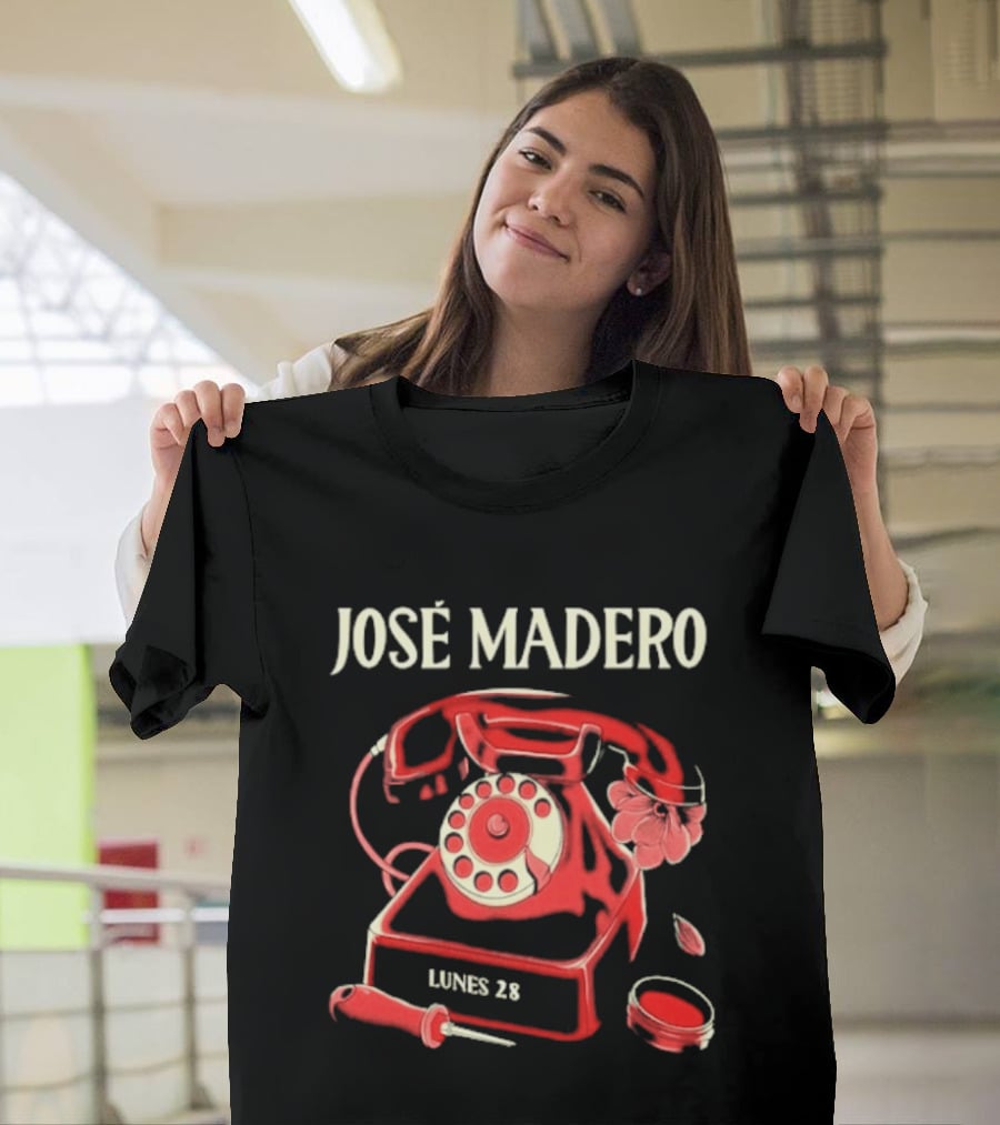 José Madero Lunes 28 Retro Red Telephone T-Shirt