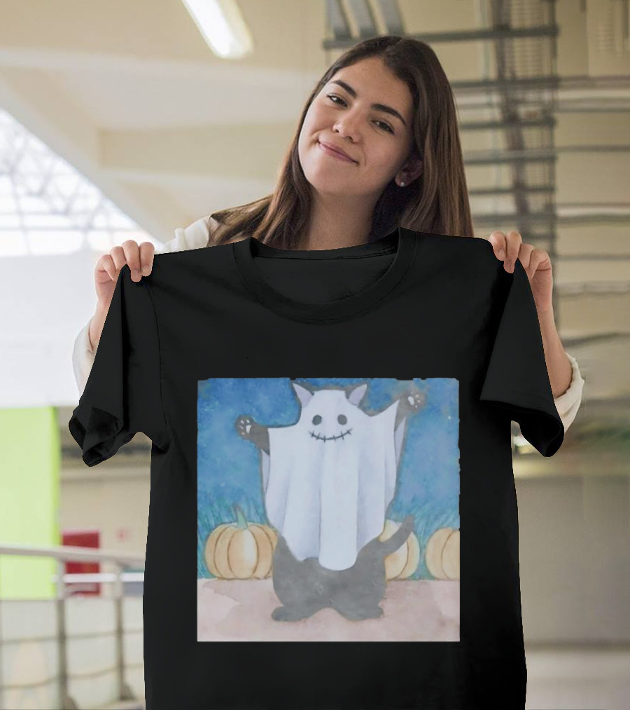 Spooky Black Cat In Ghost Costume With Pumpkins Halloween T-Shirt