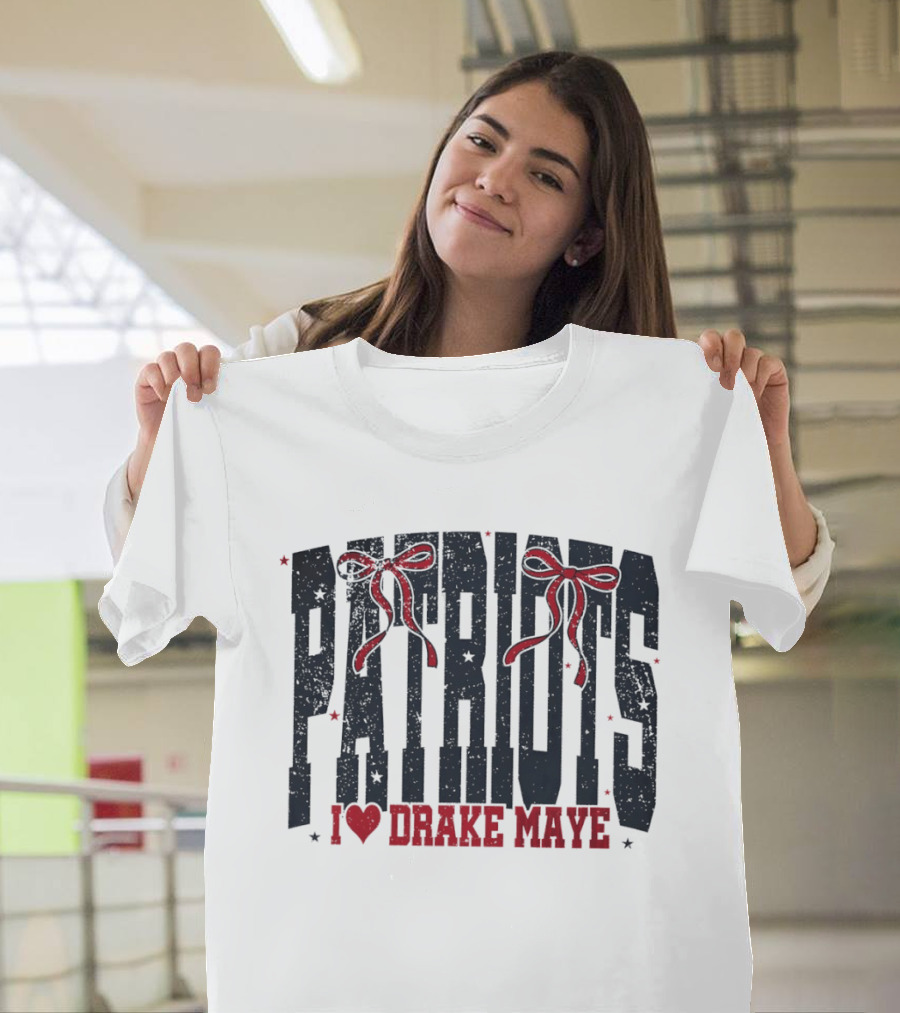 Patriots Bow I Love Drake Maye T-Shirt
