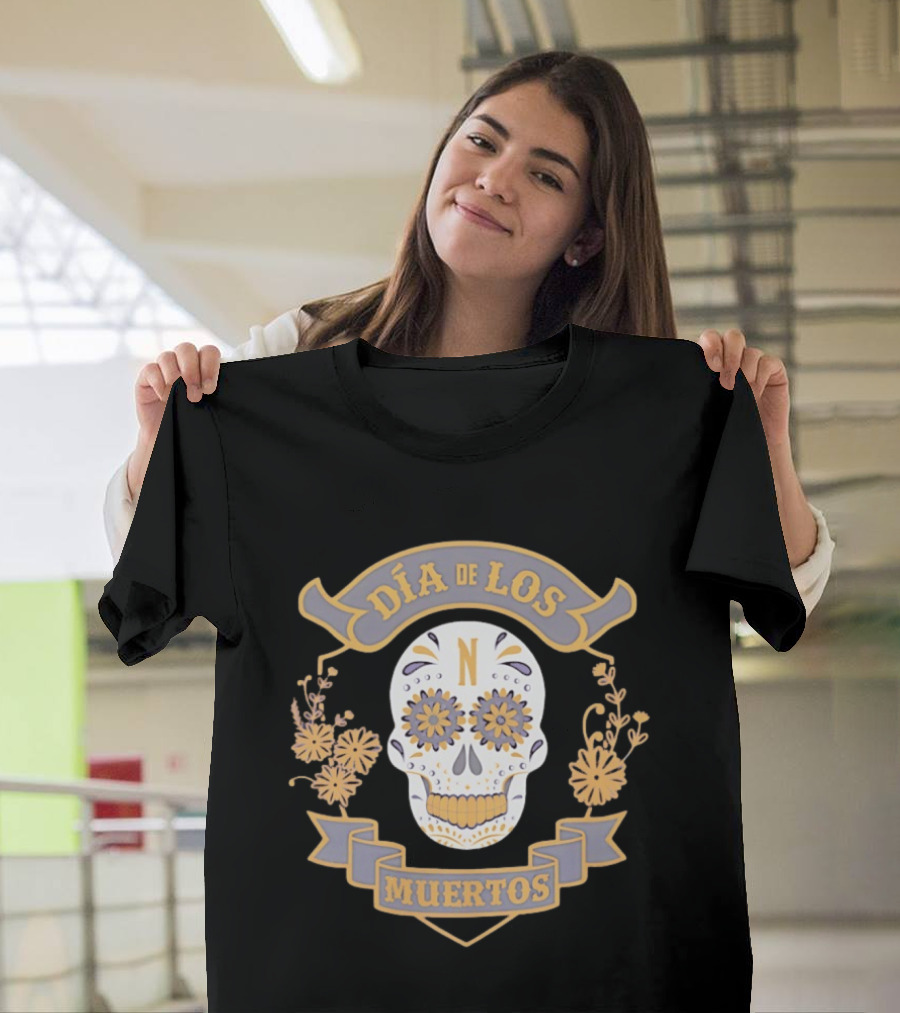 Día De Los Muertos Skeleton Flower Skull Decor T-Shirt