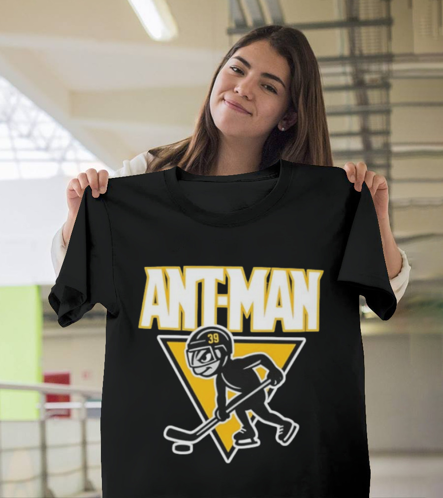 Ant Man Pittsburgh Penguins Hockey Player Number 39 T-Shirt