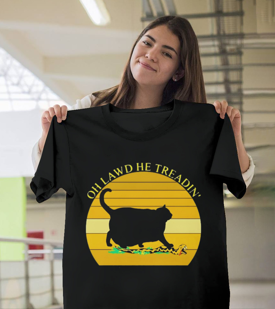 Oh Lawd He Treadin' Black Cat Vintage Retro Sunset T-Shirt